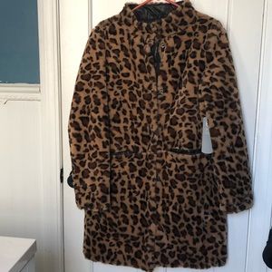 Daisy Fuentes Reversible Leopard Coat